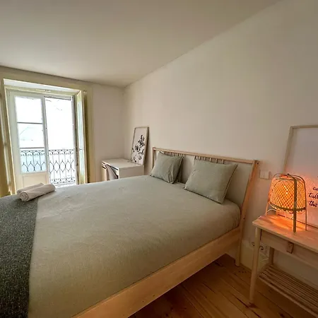 Apartamento Familiar Douradores * Лиссабон